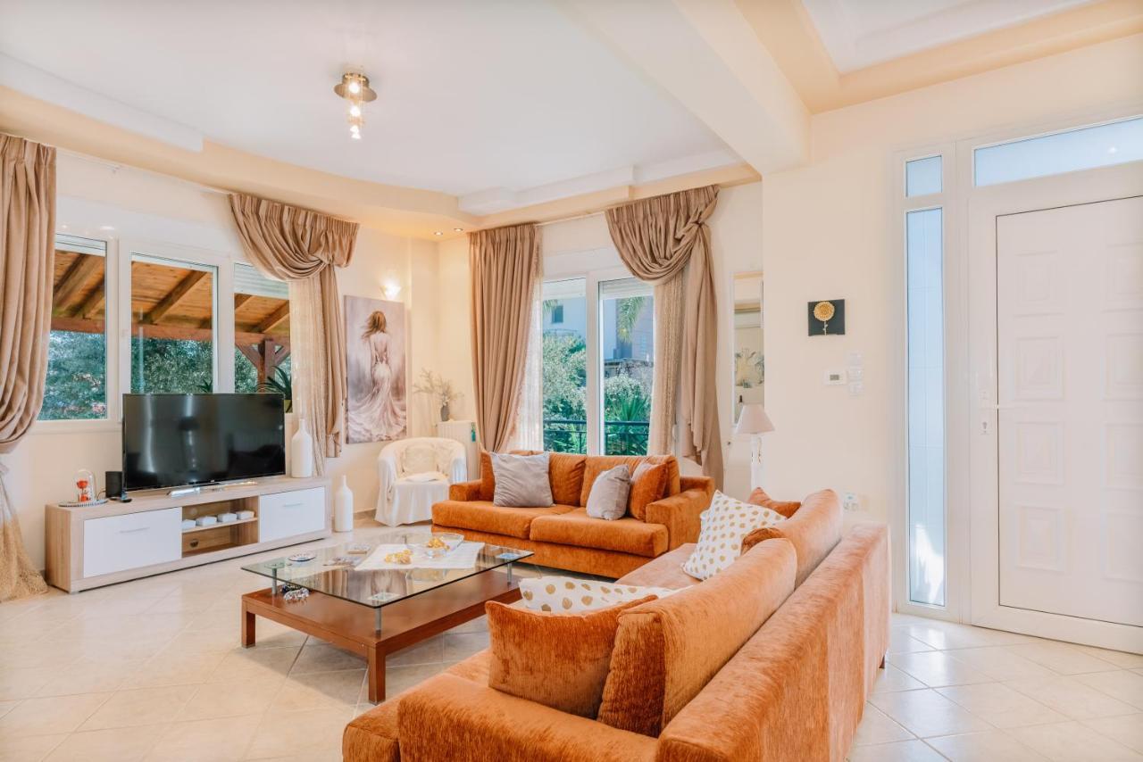 Propodes Luxury Villa Pastida Exterior photo